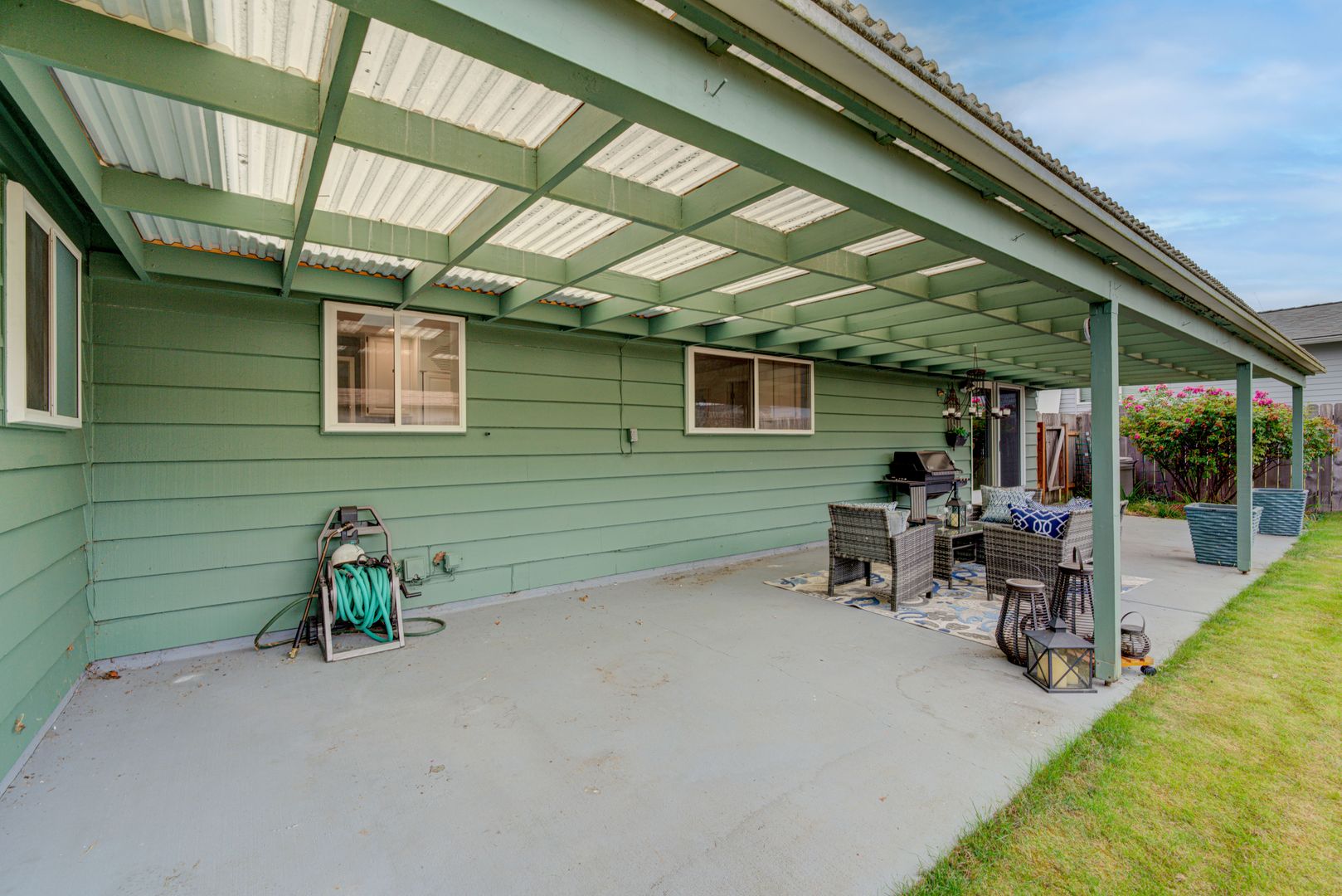 12216 SE 165th St - Renton - Washington - 4 bed, 2.5 bath rental property