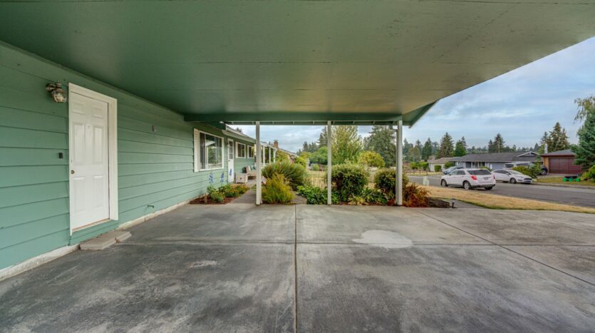 12216 SE 165th St - Renton - Washington - 4 bed, 2.5 bath rental property