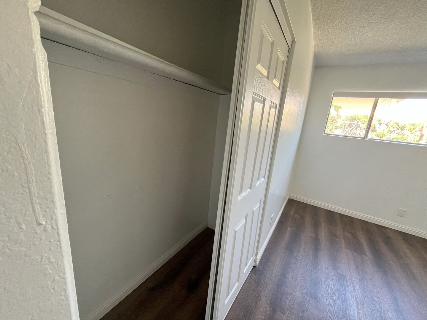 1224 W 107th St - Apt 8  #8 - Los Angeles - California - 2 bed, 1 bath rental property