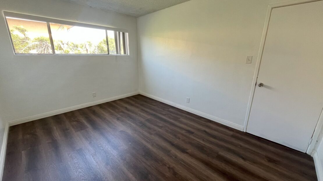 1224 W 107th St - Apt 8  #8 - Los Angeles - California - 2 bed, 1 bath rental property