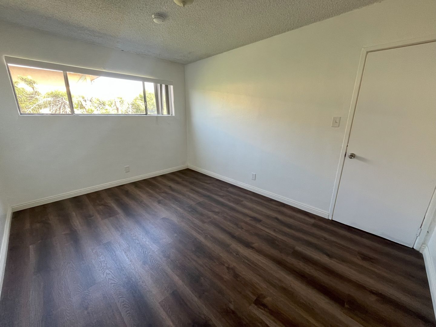 1224 W 107th St - Apt 8  #8 - Los Angeles - California - 2 bed, 1 bath rental property