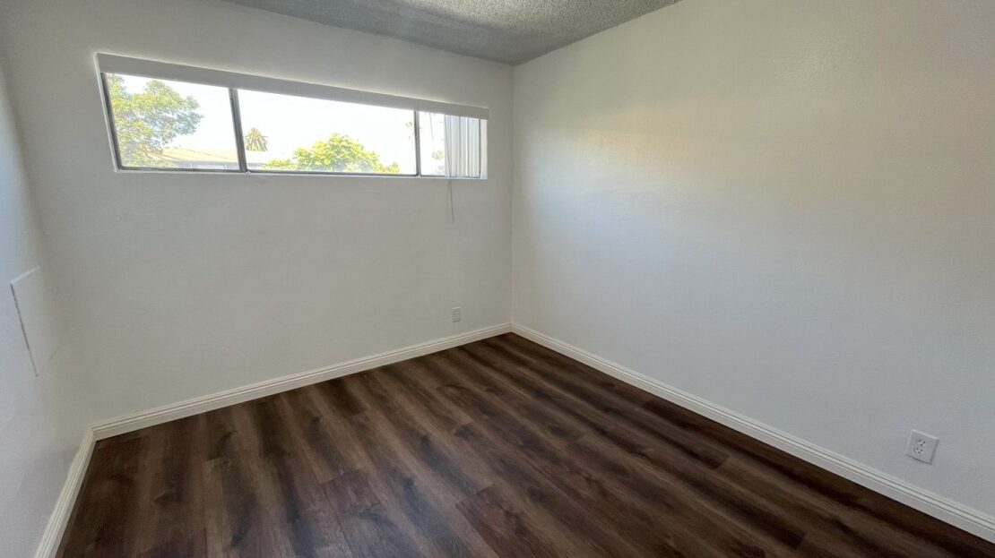 1224 W 107th St - Apt 8  #8 - Los Angeles - California - 2 bed, 1 bath rental property