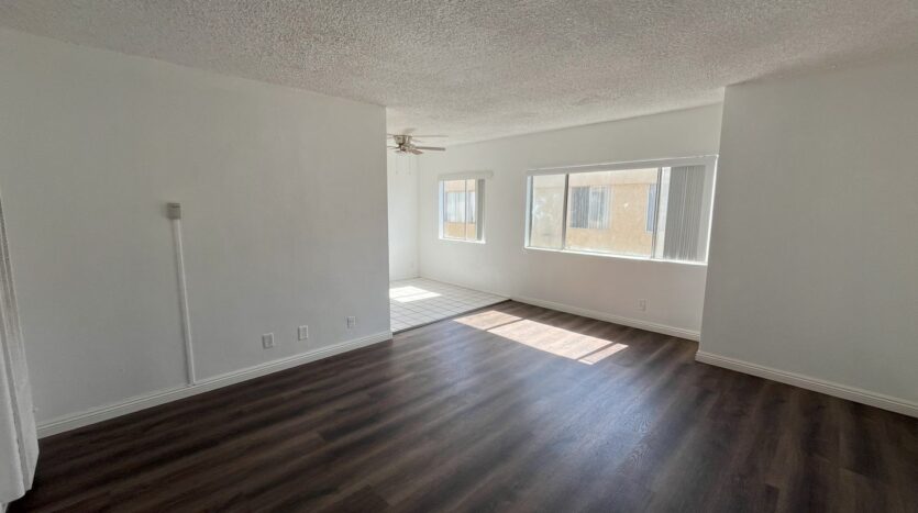 1224 W 107th St - Apt 8  #8 - Los Angeles - California - 2 bed, 1 bath rental property