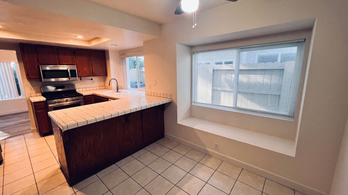 1271 Farmington Place - San Marcos - California - 3 bed, 2.5 bath rental property