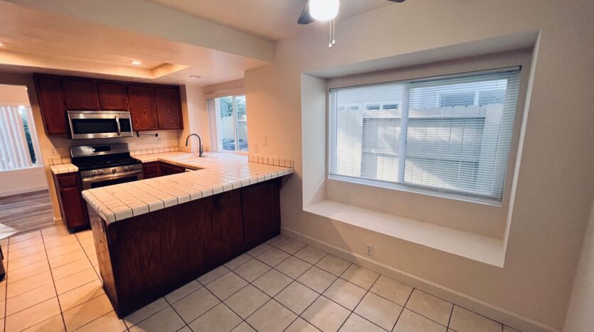 1271 Farmington Place - San Marcos - California - 3 bed, 2.5 bath rental property