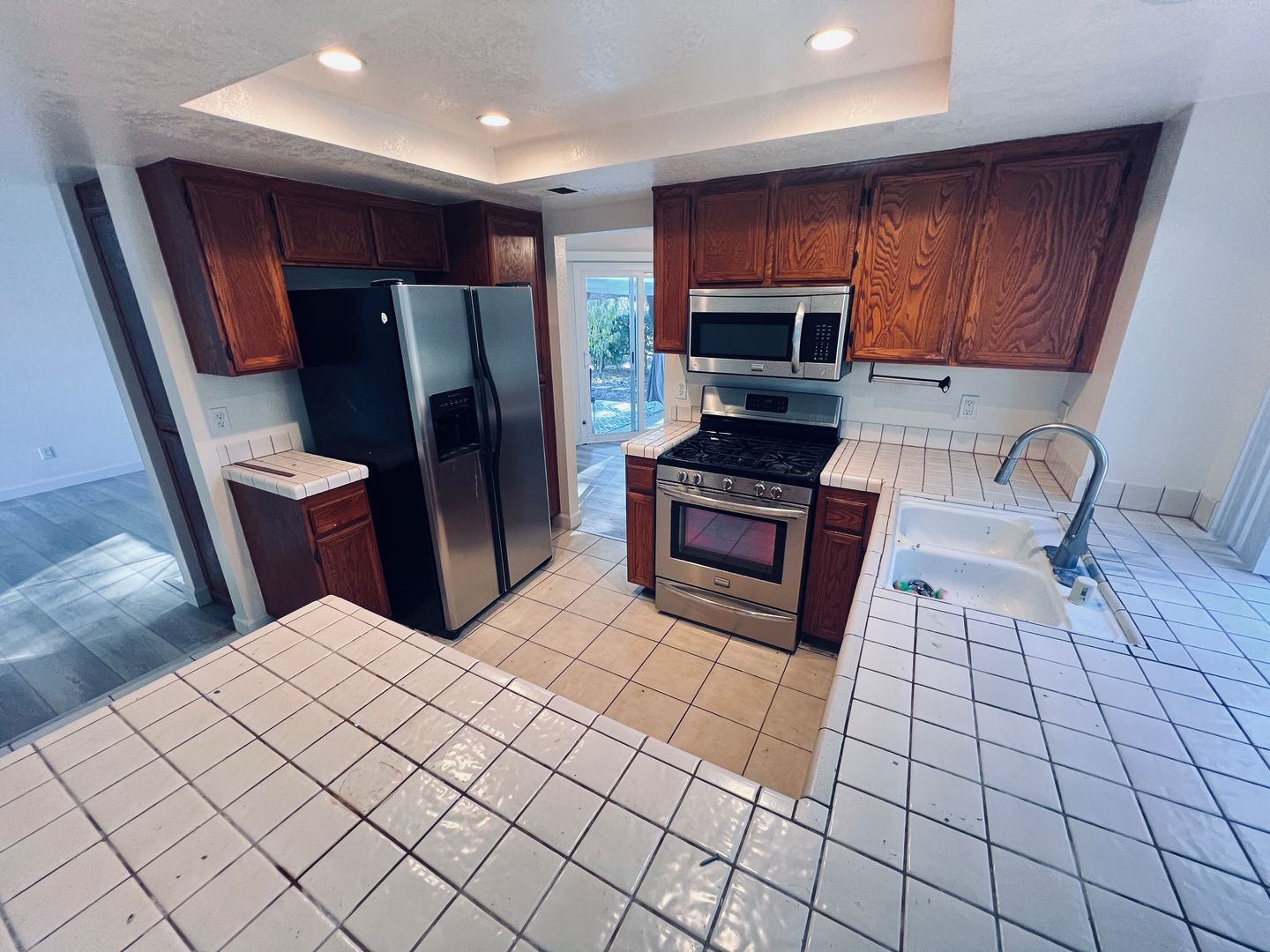 1271 Farmington Place - San Marcos - California - 3 bed, 2.5 bath rental property