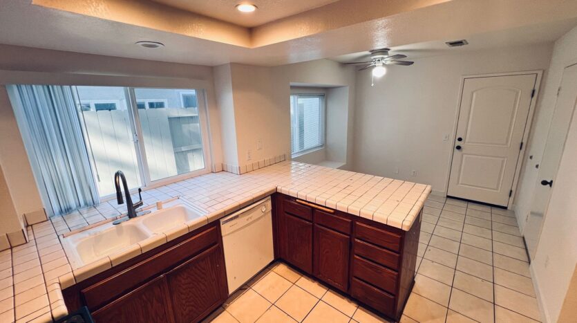 1271 Farmington Place - San Marcos - California - 3 bed, 2.5 bath rental property