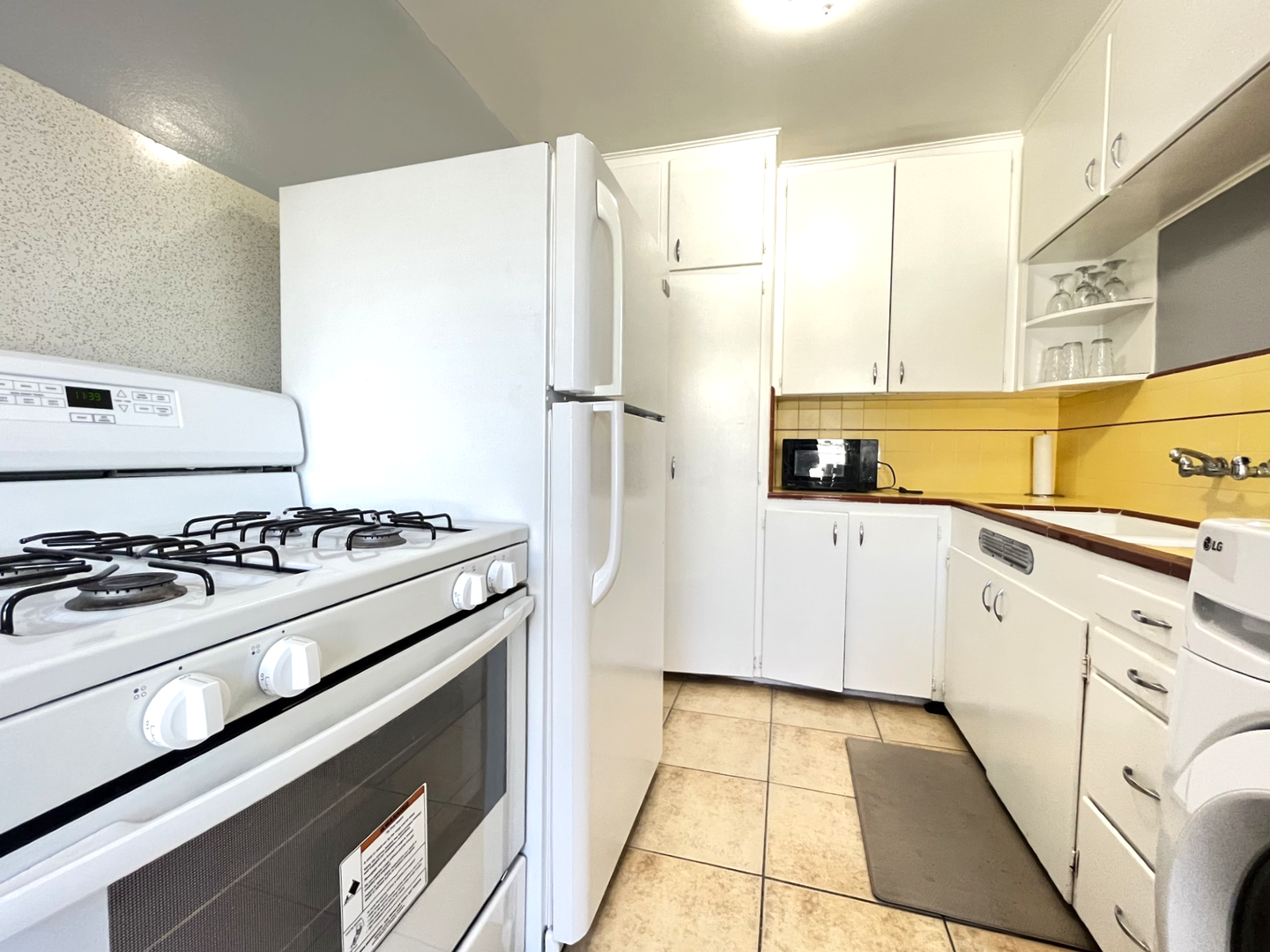 1283 N. Sierra Way  Unit 1283 - San Bernardino - California - 1 bed, 1 bath rental property