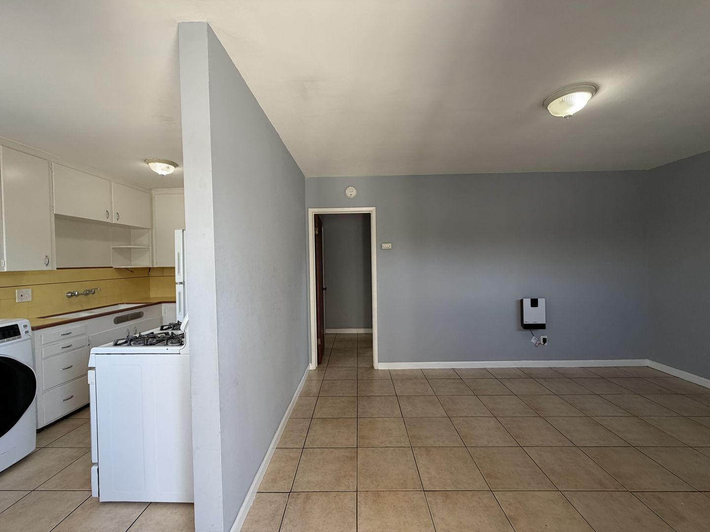 1283 N. Sierra Way  Unit 1283 - San Bernardino - California - 1 bed, 1 bath rental property
