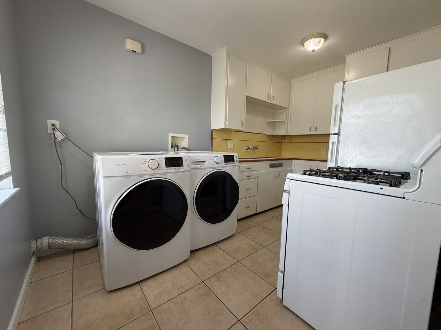 1283 N. Sierra Way  Unit 1283 - San Bernardino - California - 1 bed, 1 bath rental property