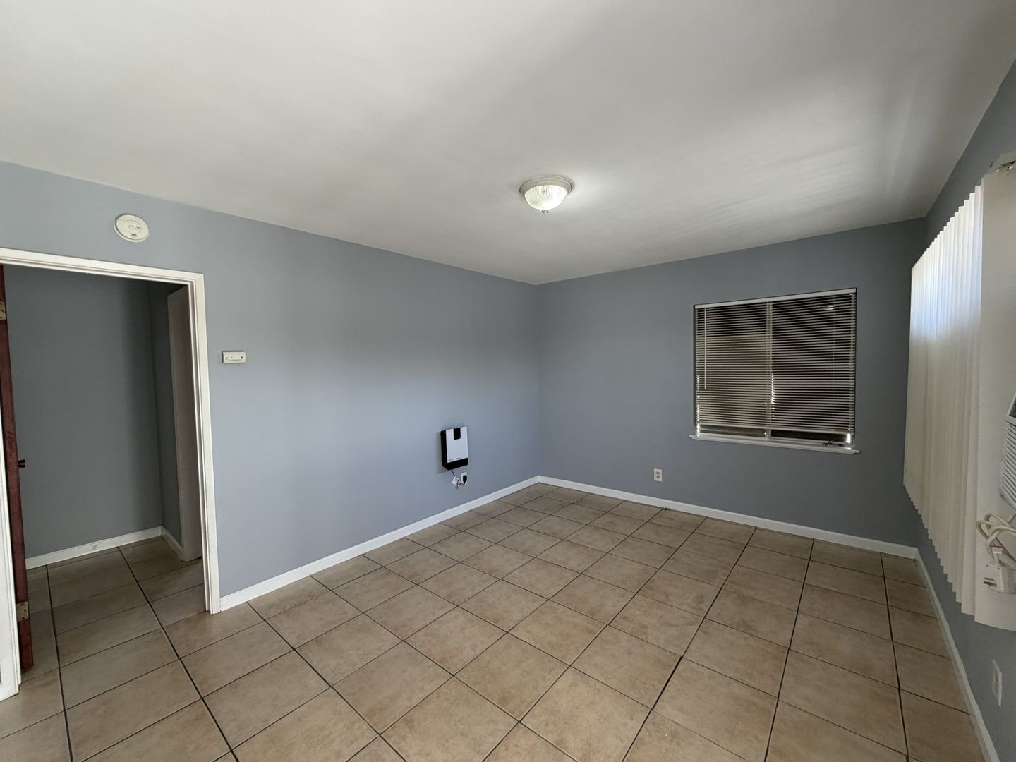 1283 N. Sierra Way  Unit 1283 - San Bernardino - California - 1 bed, 1 bath rental property
