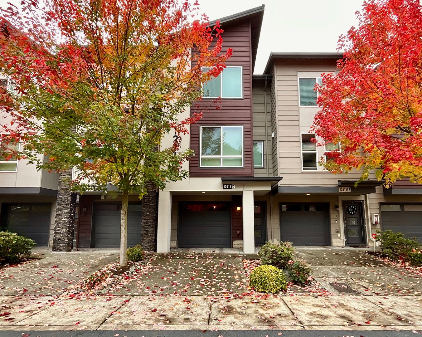 12918 20th Drive W, Unit D - Everett - Washington - 2 bed, 2.5 bath rental property