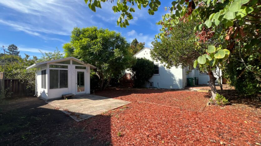 130 Marlow Drive - Oakland - California - 2 bed, 1 bath rental property