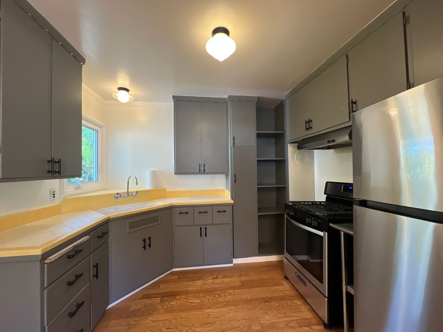 130 Marlow Drive - Oakland - California - 2 bed, 1 bath rental property