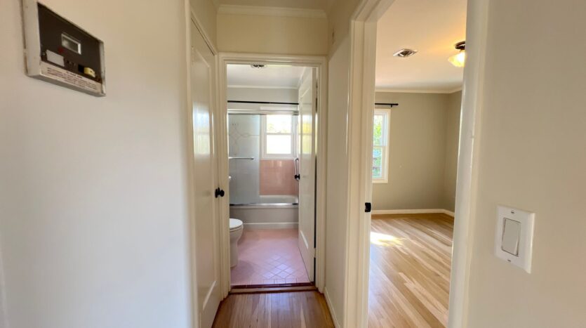 130 Marlow Drive - Oakland - California - 2 bed, 1 bath rental property