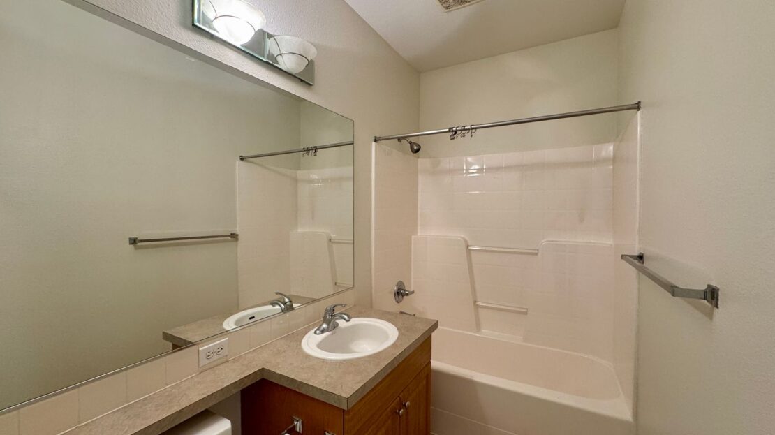 13000 Admiralty Way #C106 - Everett - Washington - 2 bed, 2 bath rental property