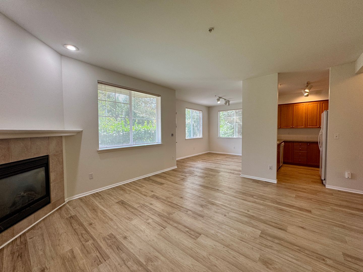 13000 Admiralty Way #C106 - Everett - Washington - 2 bed, 2 bath rental property