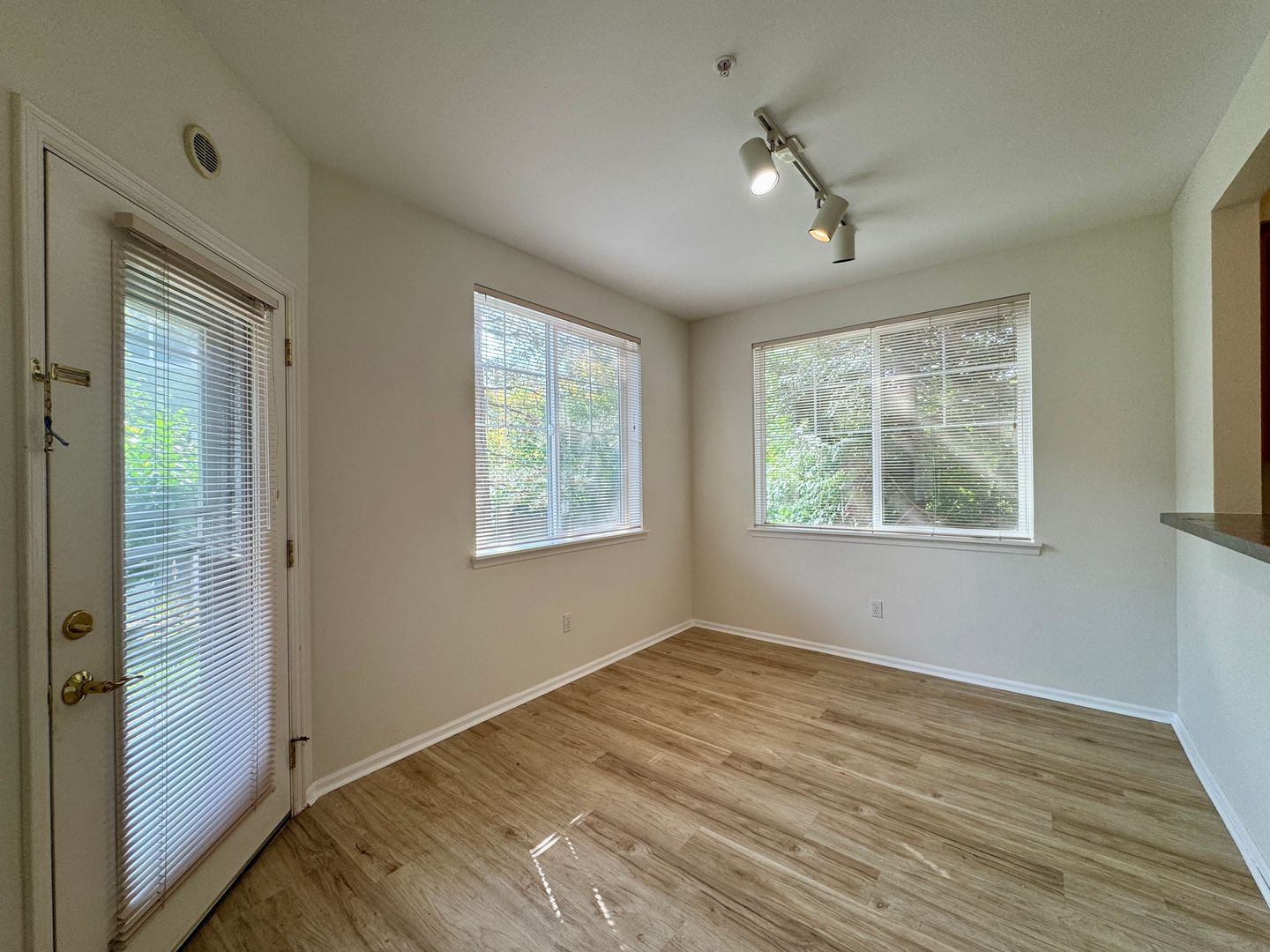 13000 Admiralty Way #C106 - Everett - Washington - 2 bed, 2 bath rental property