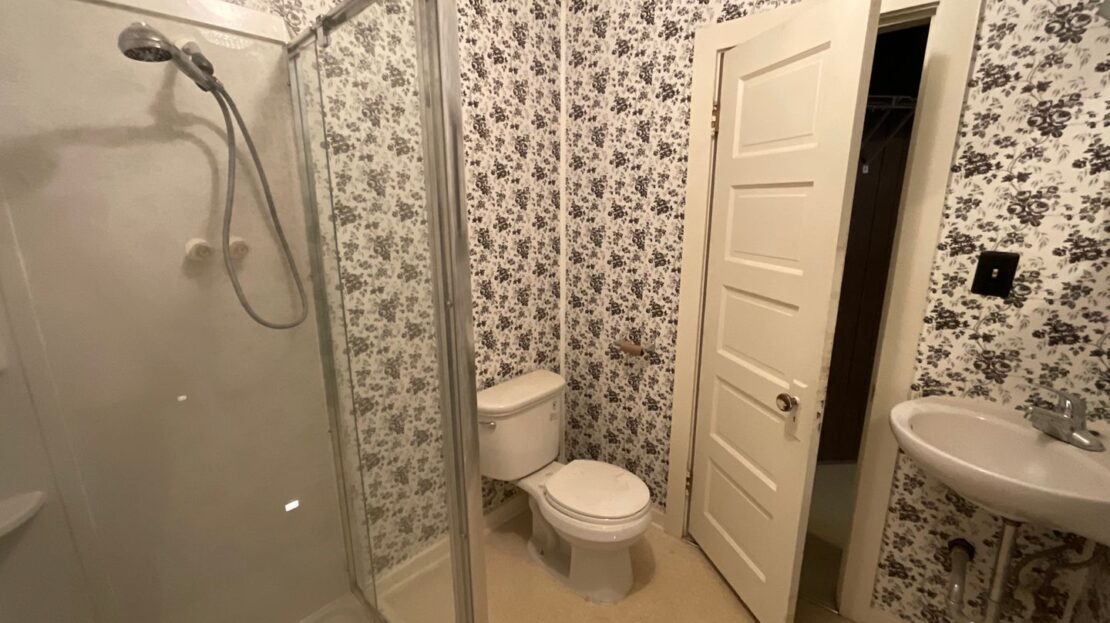 1304 Bay Street #3 - Bellingham - Washington - 1 bath rental property