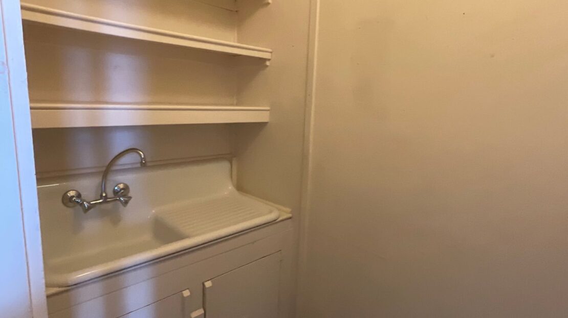 1304 Bay Street #8 - Bellingham - Washington - 1 bath rental property