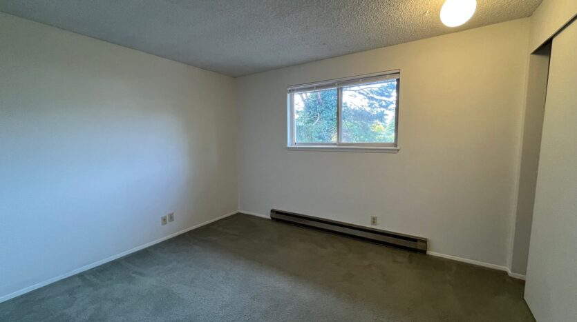 1315 21st St. - # 4 - Bellingham - Washington - 2 bed, 1 bath rental property