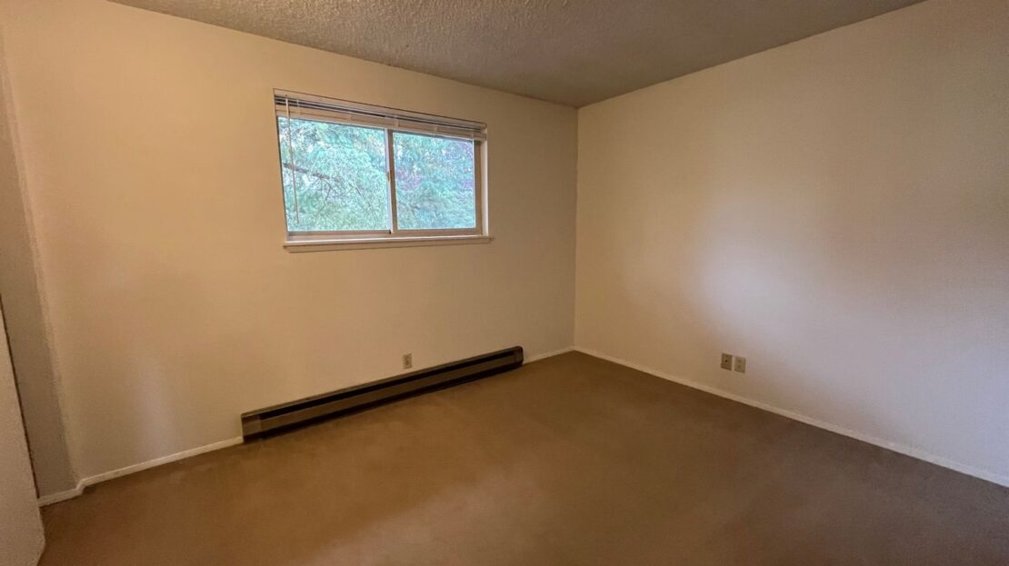 1315 21st St. - # 4 - Bellingham - Washington - 2 bed, 1 bath rental property