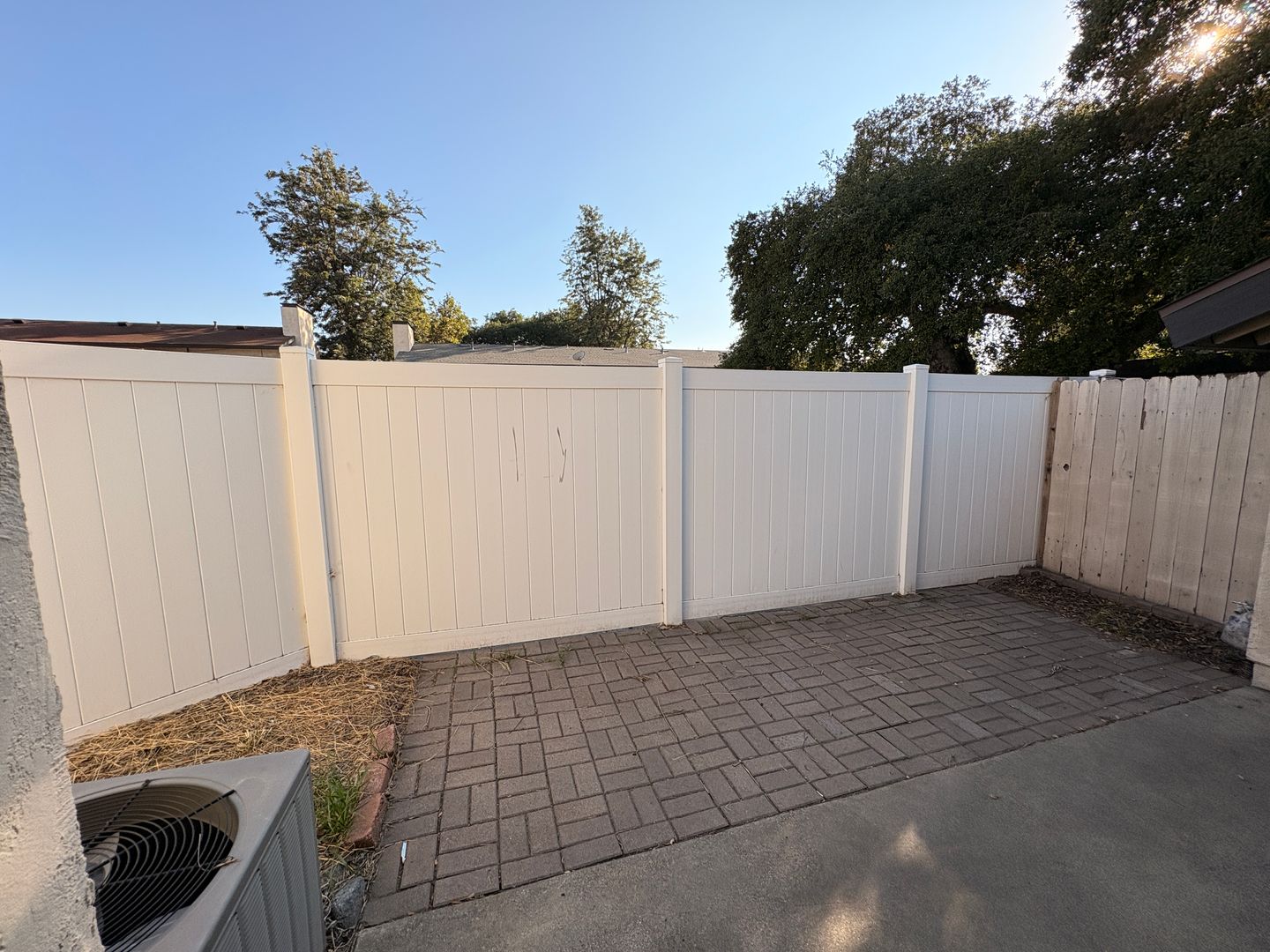 1330 E. Foothill Blvd.  Unit 4 - Glendora - California - 1 bed, 1 bath rental property