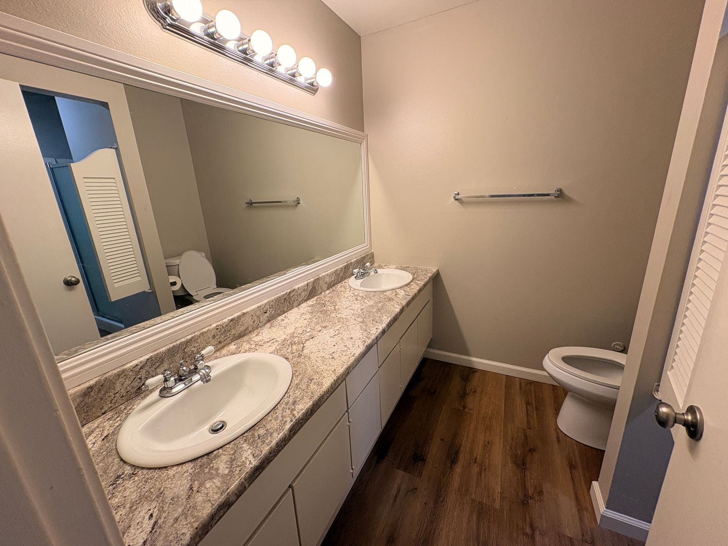 1330 E. Foothill Blvd.  Unit 4 - Glendora - California - 1 bed, 1 bath rental property