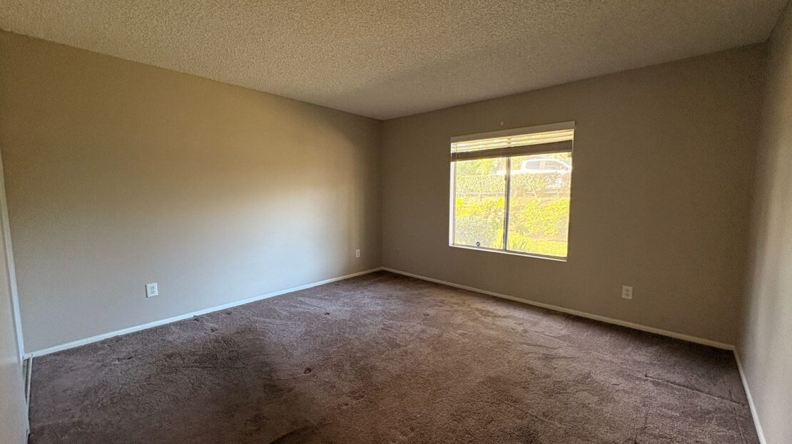 1330 E. Foothill Blvd.  Unit 4 - Glendora - California - 1 bed, 1 bath rental property