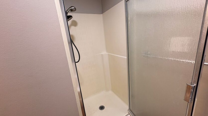 1330 E. Foothill Blvd.  Unit 4 - Glendora - California - 1 bed, 1 bath rental property
