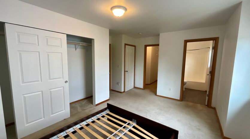 13407 11th Ave W - Everett - Washington - 5 bed, 3.5 bath rental property