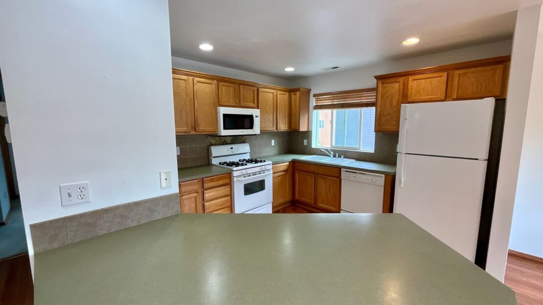 13407 11th Ave W - Everett - Washington - 5 bed, 3.5 bath rental property