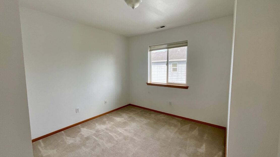 13407 11th Ave W - Everett - Washington - 5 bed, 3.5 bath rental property