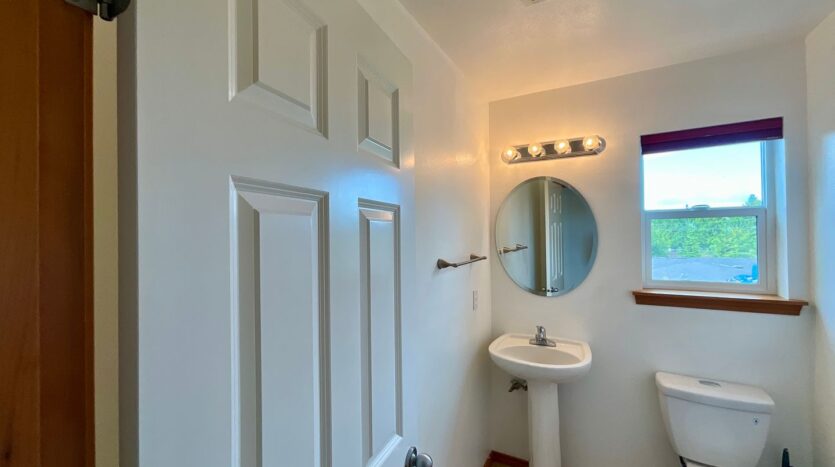 13407 11th Ave W - Everett - Washington - 5 bed, 3.5 bath rental property