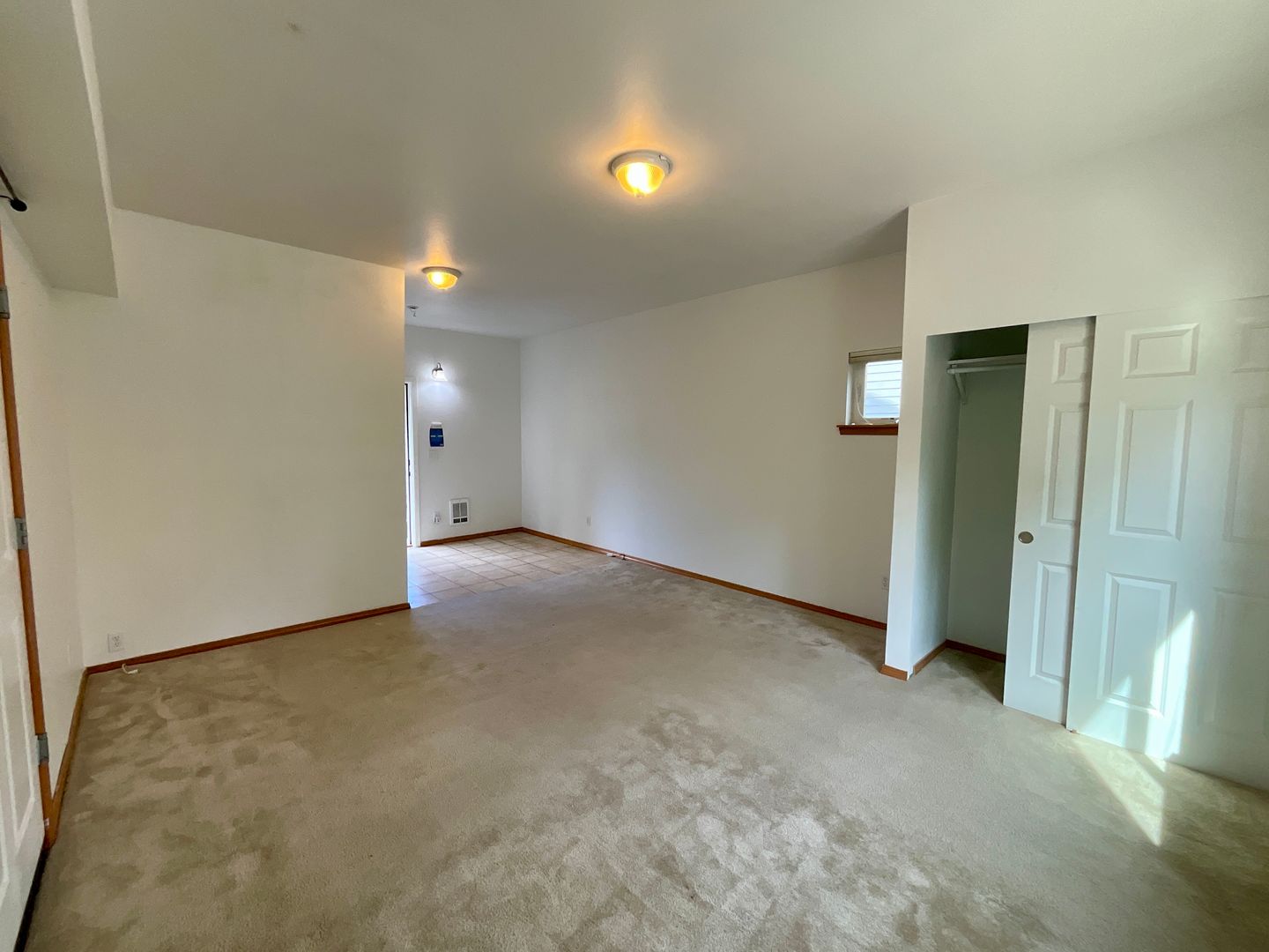 13407 11th Ave W - Everett - Washington - 5 bed, 3.5 bath rental property