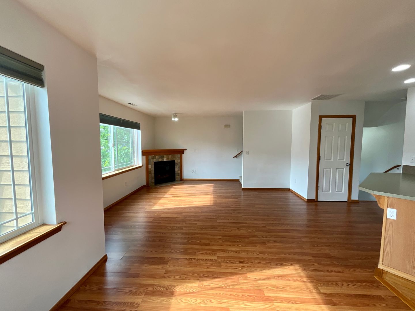 13407 11th Ave W - Everett - Washington - 5 bed, 3.5 bath rental property