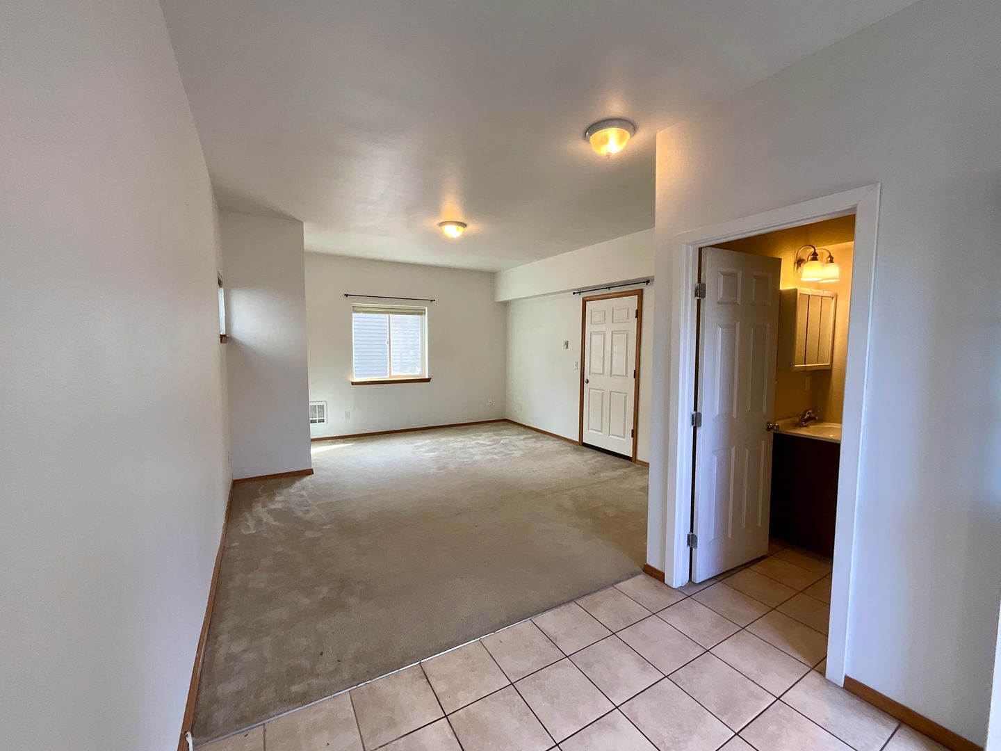 13407 11th Ave W - Everett - Washington - 5 bed, 3.5 bath rental property