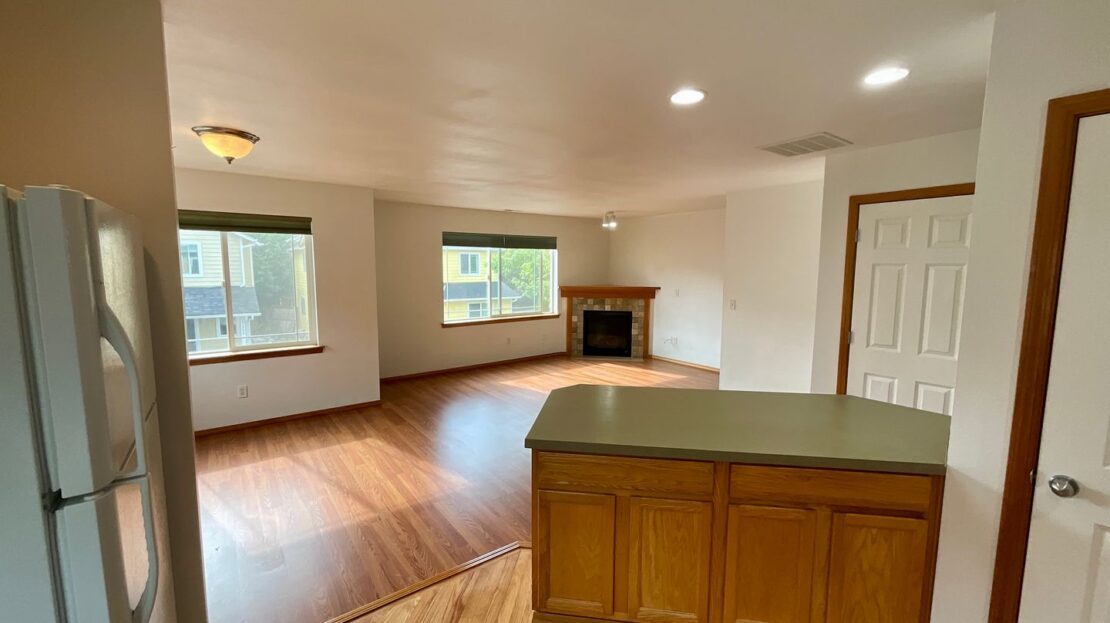 13407 11th Ave W - Everett - Washington - 5 bed, 3.5 bath rental property