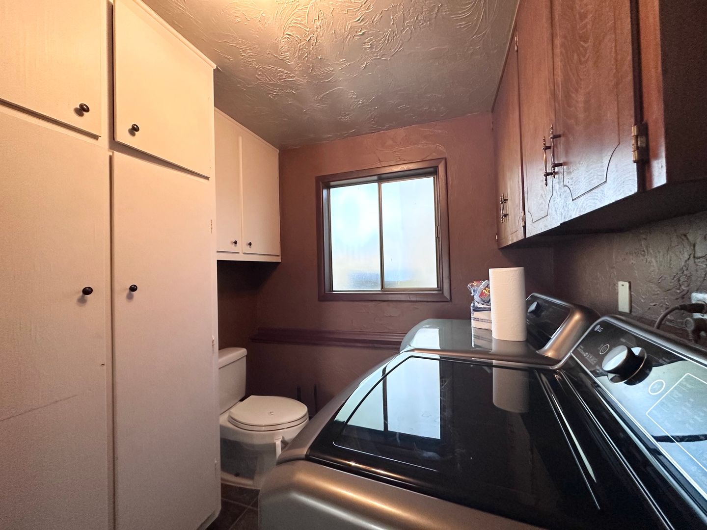 13570 Shireva Dr.  - Lake Oswego - Oregon - 3 bed, 2.5 bath rental property