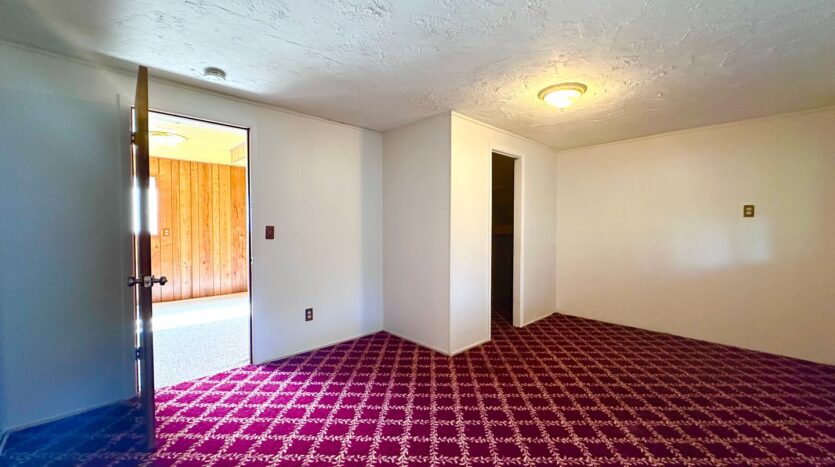 13570 Shireva Dr.  - Lake Oswego - Oregon - 3 bed, 2.5 bath rental property