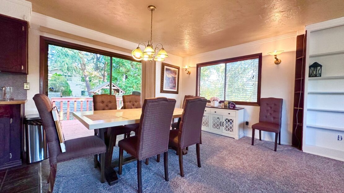 13570 Shireva Dr.  - Lake Oswego - Oregon - 3 bed, 2.5 bath rental property