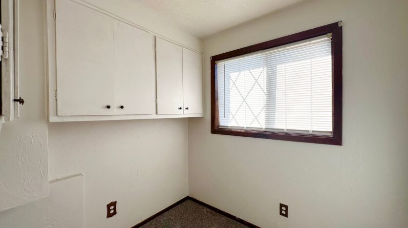 13570 Shireva Dr.  - Lake Oswego - Oregon - 3 bed, 2.5 bath rental property