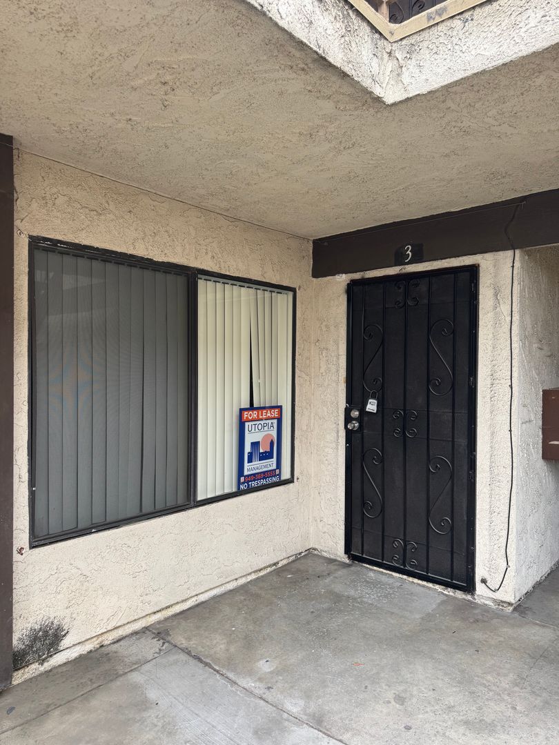 13751 Cherry St. - Westminster - California - 2 bed, 1 bath rental property