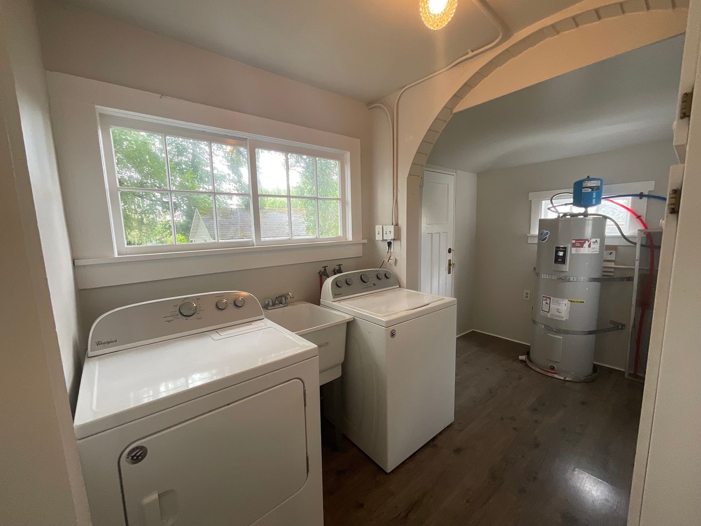 1402 E Skagit St - Mount Vernon - Washington - 3 bed, 1 bath rental property