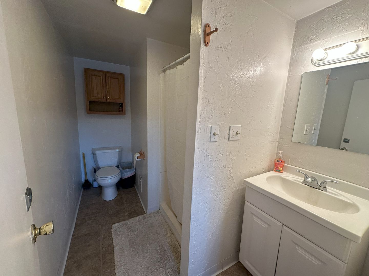 1410 Main Street - Unit H - Susanville - California - 1 bed, 2 bath rental property