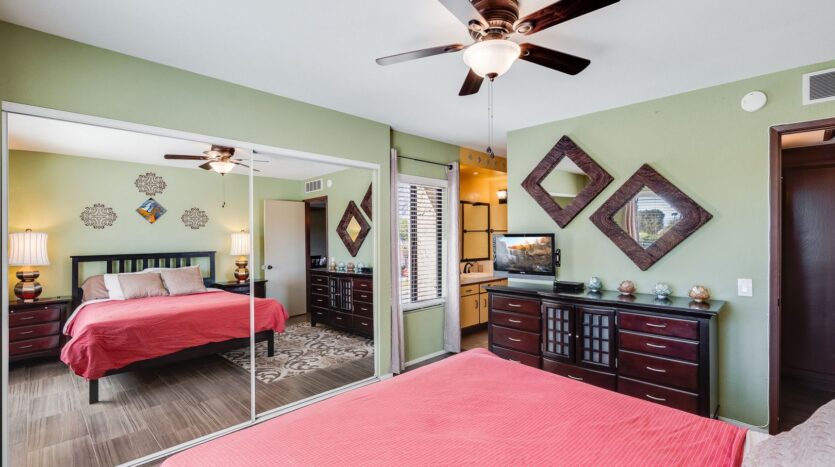 1411 N Sunrise Way  Unit 18 - Palm Springs - California - 2 bed, 2 bath rental property