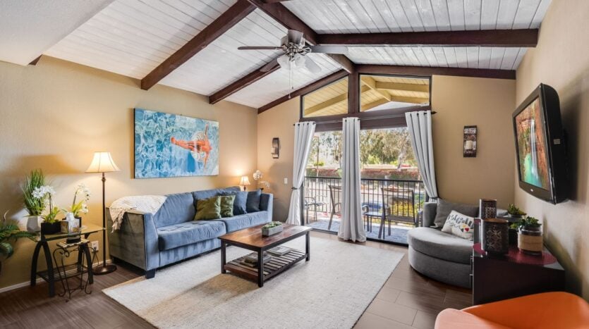 1411 N Sunrise Way  Unit 18 - Palm Springs - California - 2 bed, 2 bath rental property