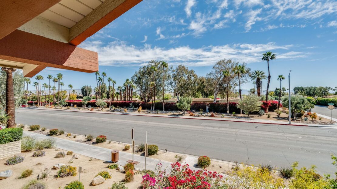 1411 N Sunrise Way  Unit 18 - Palm Springs - California - 2 bed, 2 bath rental property