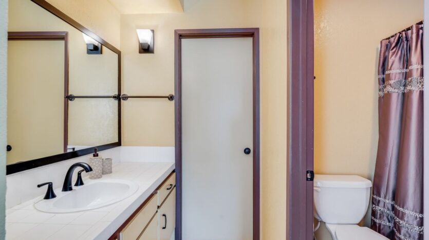 1411 N Sunrise Way  Unit 18 - Palm Springs - California - 2 bed, 2 bath rental property