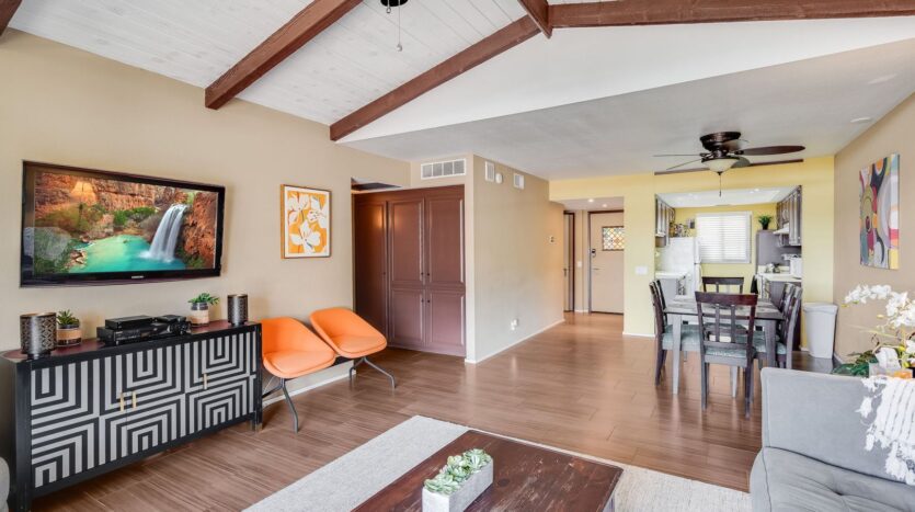 1411 N Sunrise Way  Unit 18 - Palm Springs - California - 2 bed, 2 bath rental property